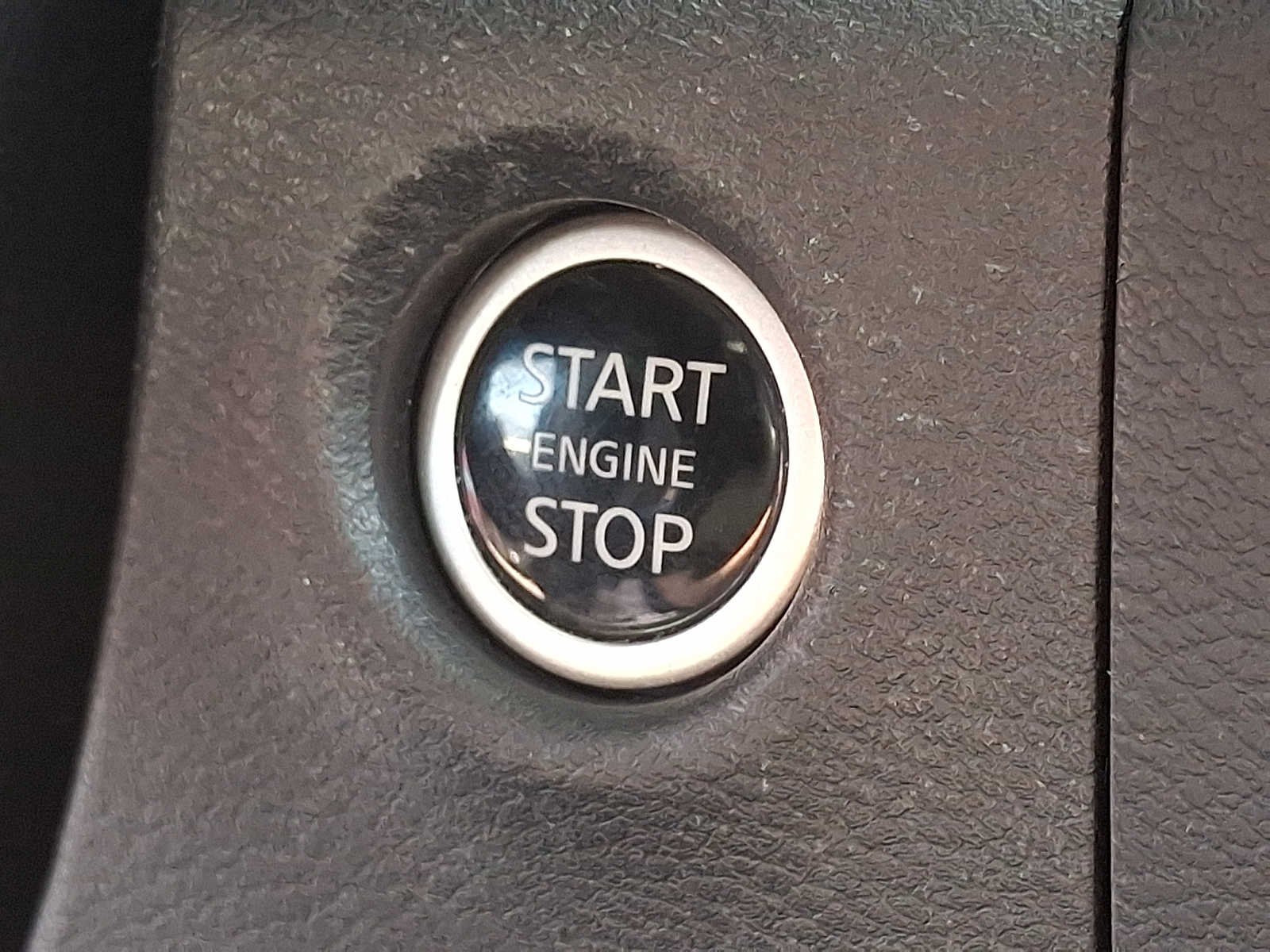 Used 2024 Black Nissan Crew Cab SV 4x4 image 23