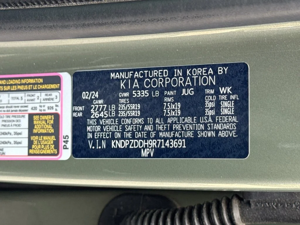 Used 2024 Green Kia X-Line Prestige image 35