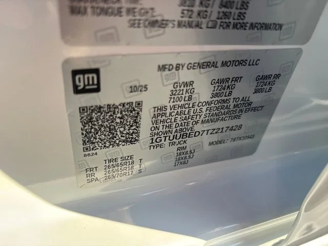 New 2026 Summit White GMC SLE image 26