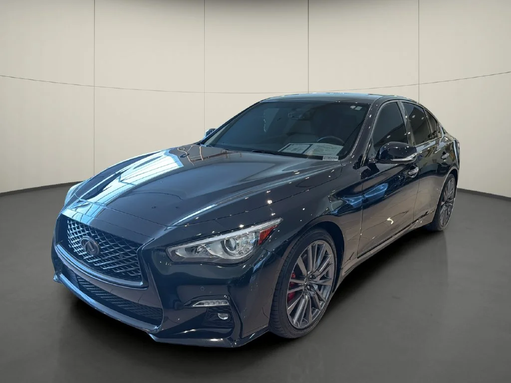 Used 2023 Black INFINITI Red Sport 400 image 3