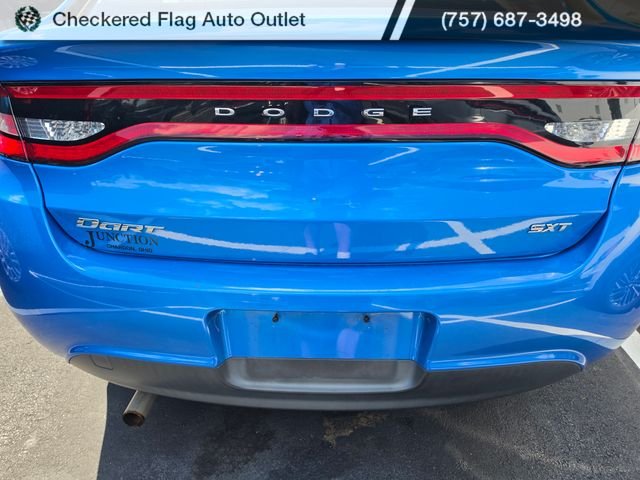 Used 2016 Laser Blue Pearlcoat Dodge SXT image 7