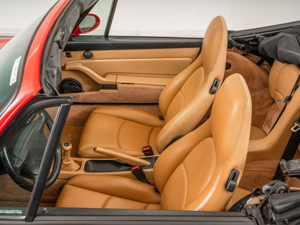 Used 1995 Guards Red Porsche  image 34