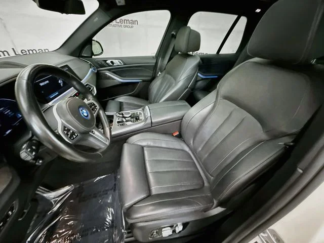 Used 2022 White BMW xDrive45e image 21