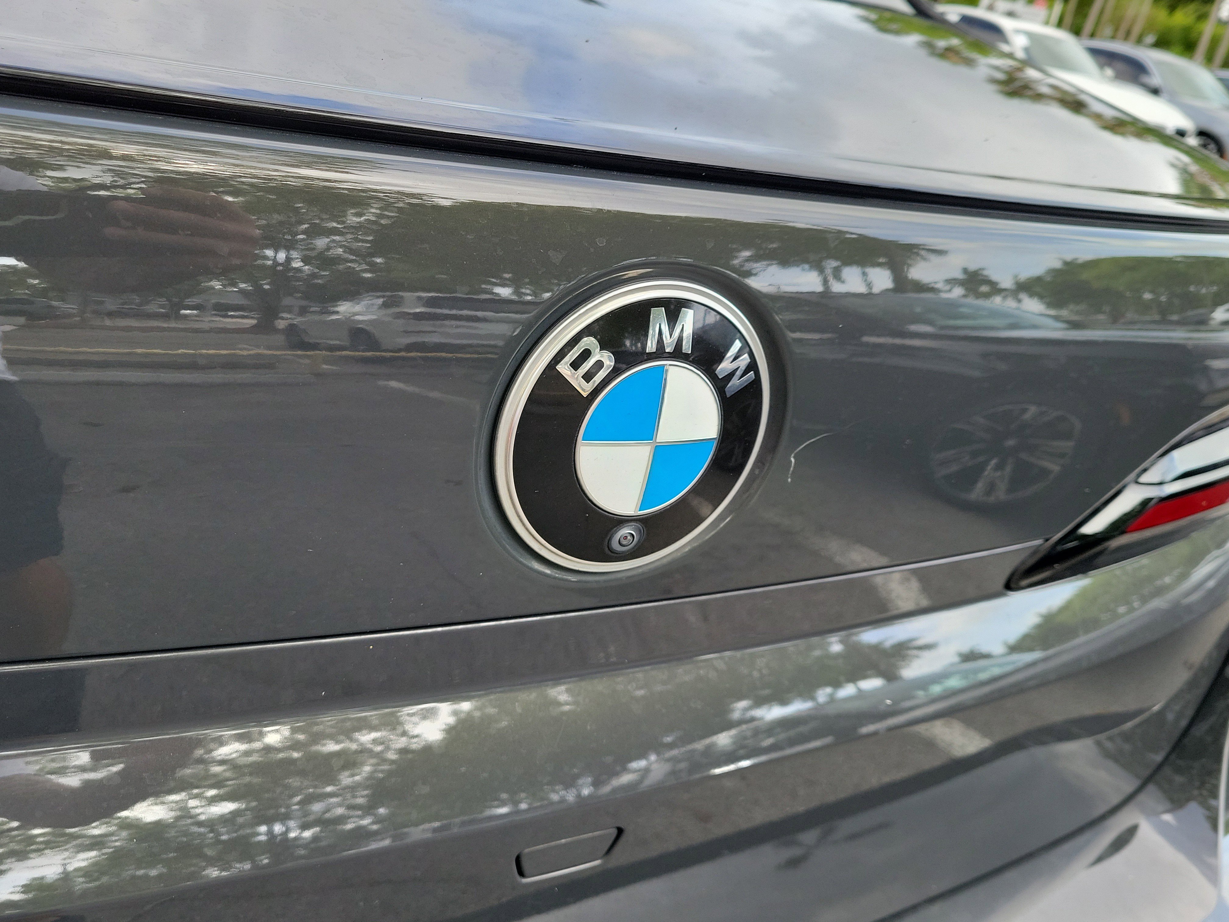 Used 2023 Dravit Grey Metallic BMW 760i xDrive image 7