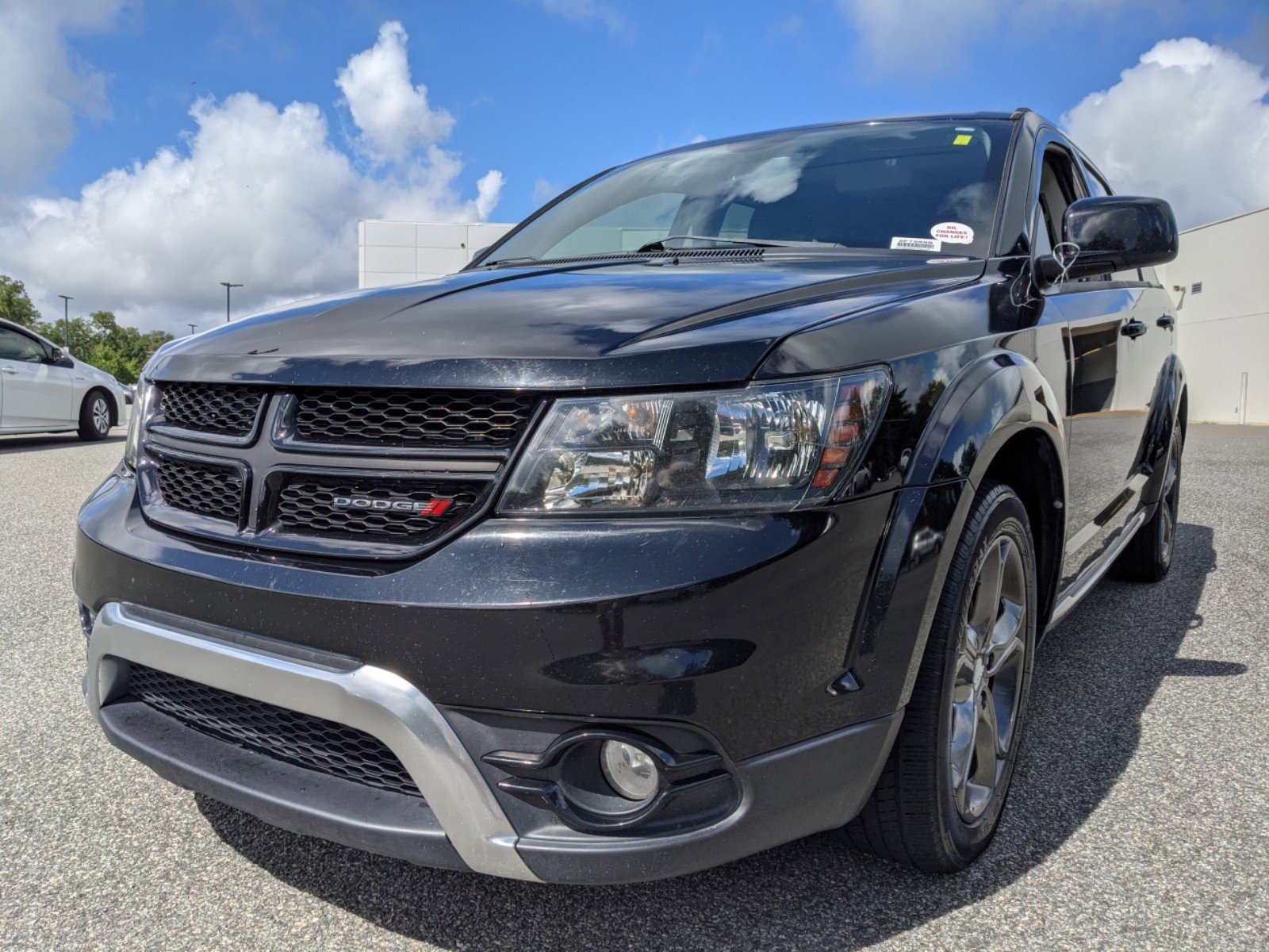 Used 2015 Pitch Black Clearcoat Dodge Crossroad image 7