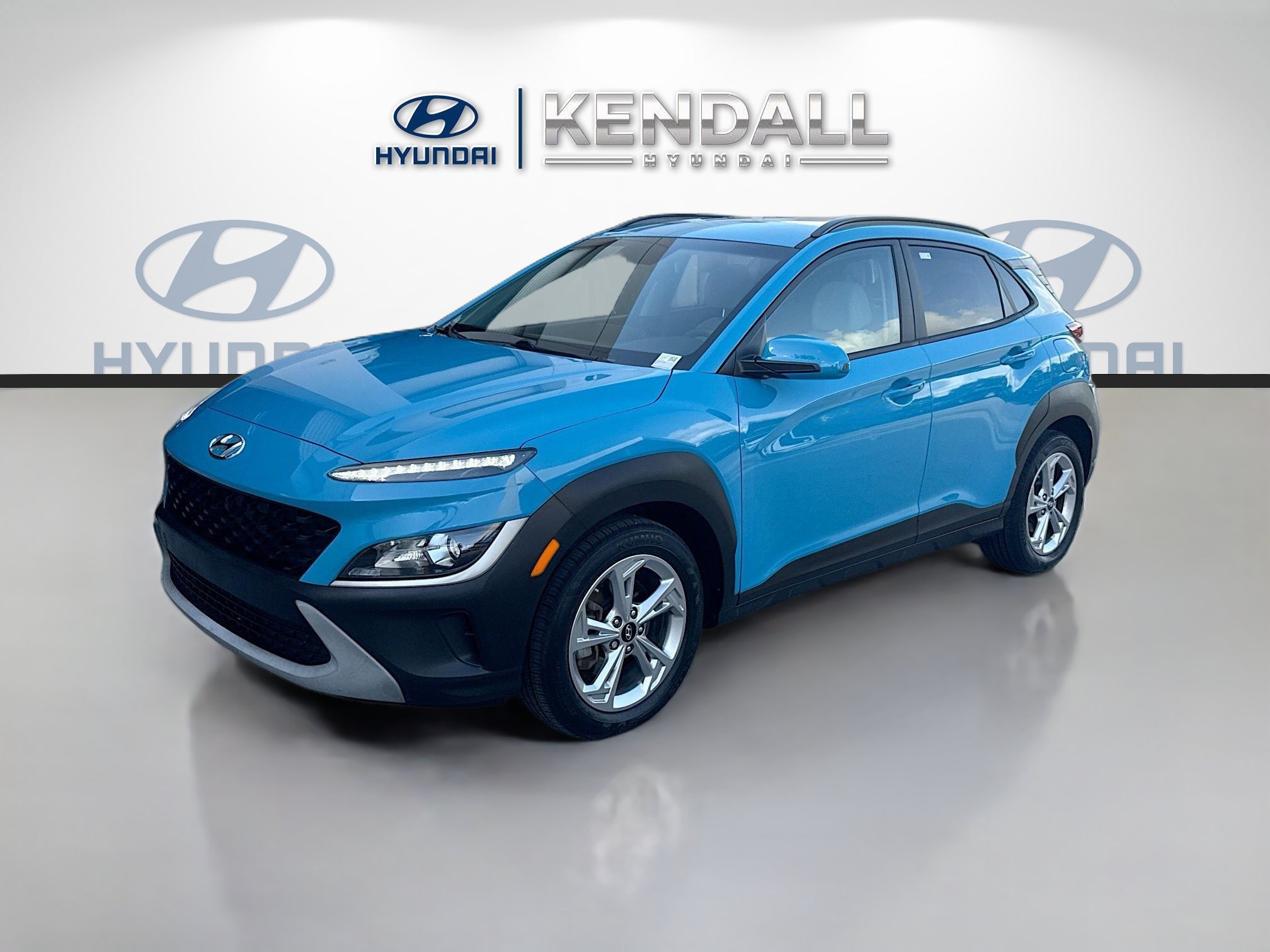 Used 2023 Teal Isle Hyundai SEL image 3