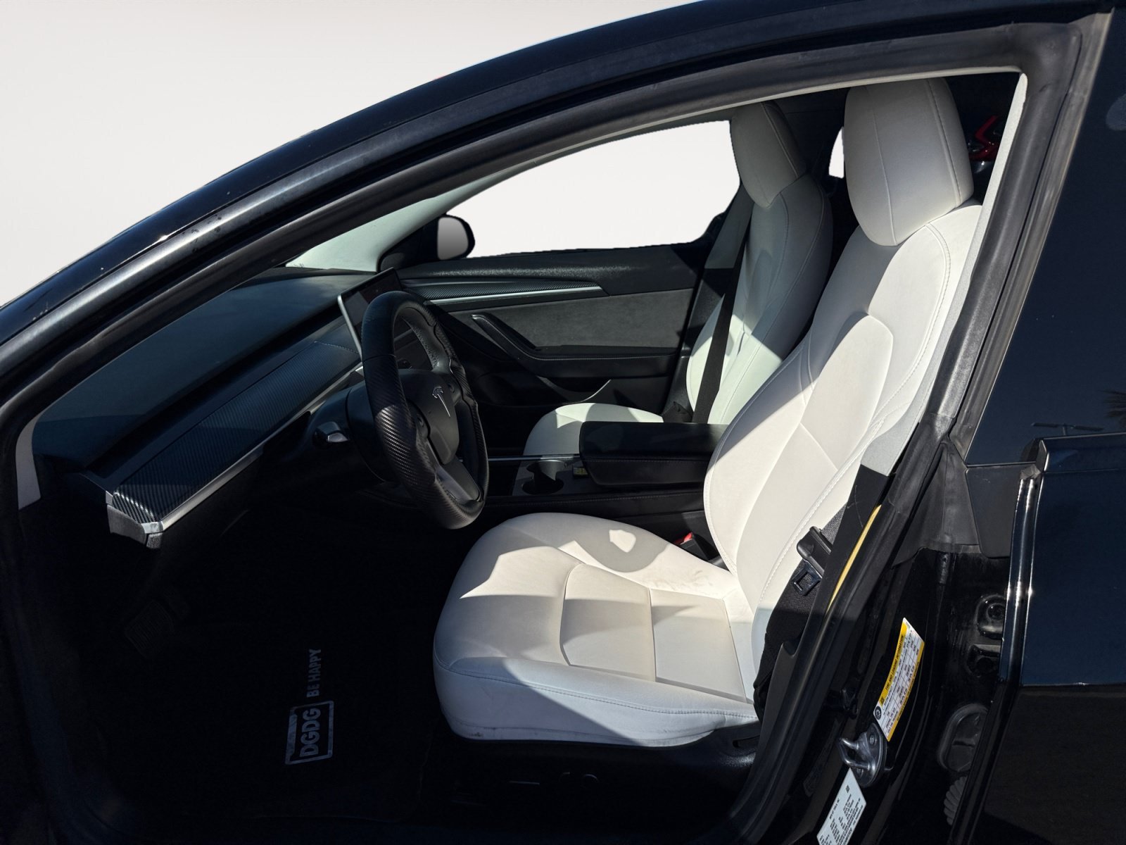 Used 2021 Black Tesla Standard Range Plus image 10