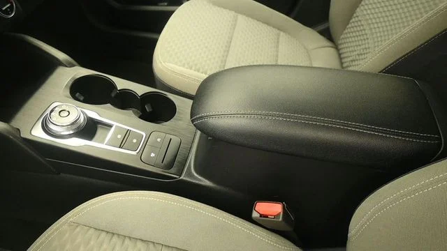 Certified Used 2020 Black Metallic Ford SE image 23