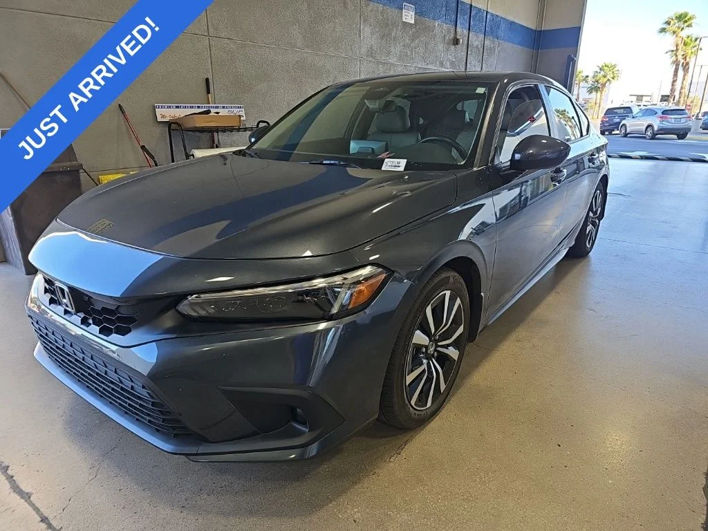 2024 Honda Civic EX-L CVT's photo