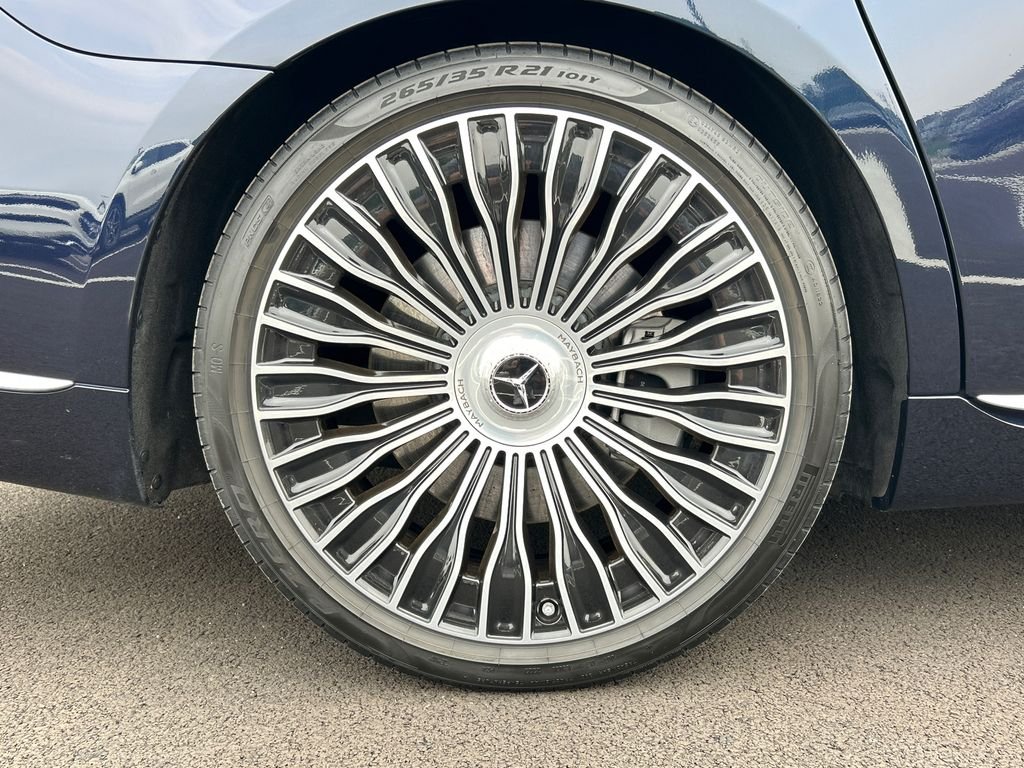 Certified Used 2024  Mercedes-Benz Maybach S 680 image 38