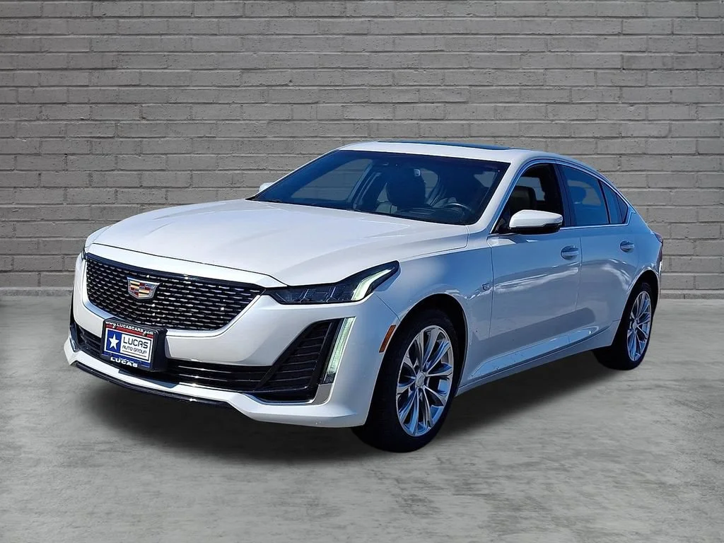 Used 2020 Crystal White Tricoat Cadillac Premium Luxury image 5