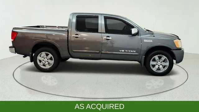Used 2010 Gray Nissan LE image 15