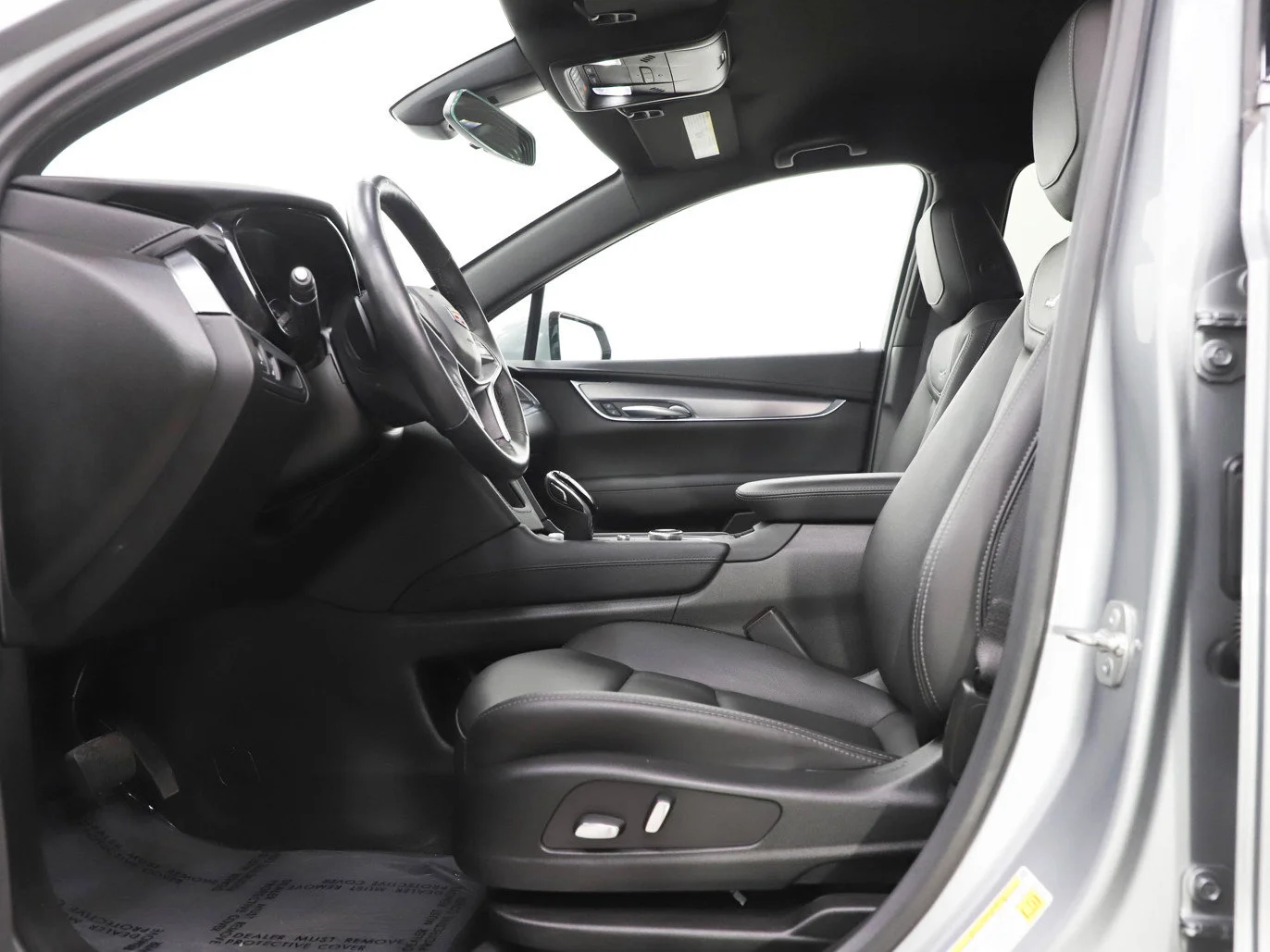 Used 2025 Gray Cadillac Luxury image 24