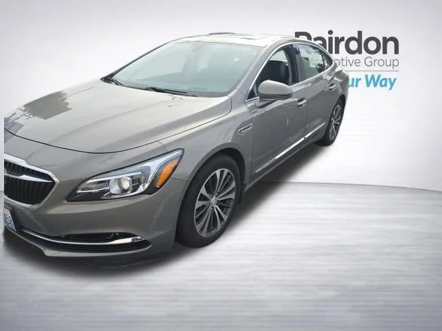 2017 Buick LaCrosse Premium's photo