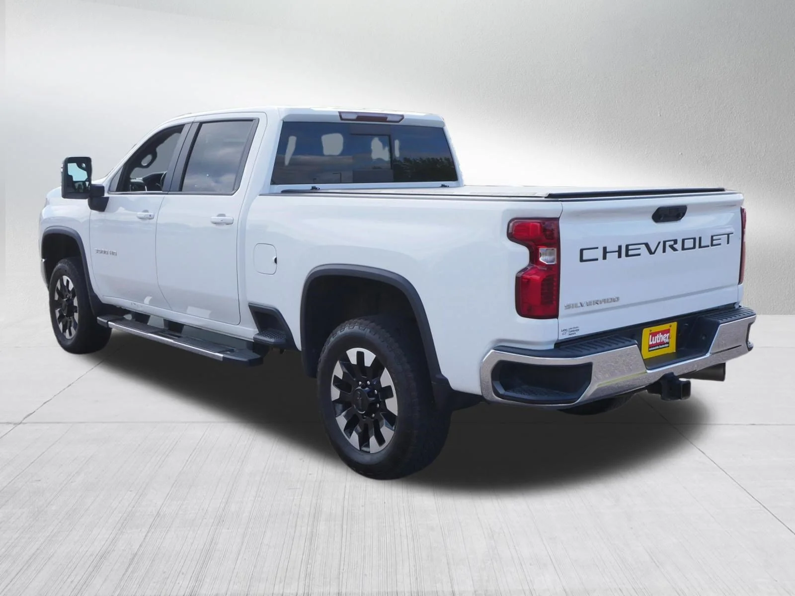 Used 2020 Summit White Chevrolet LT image 5