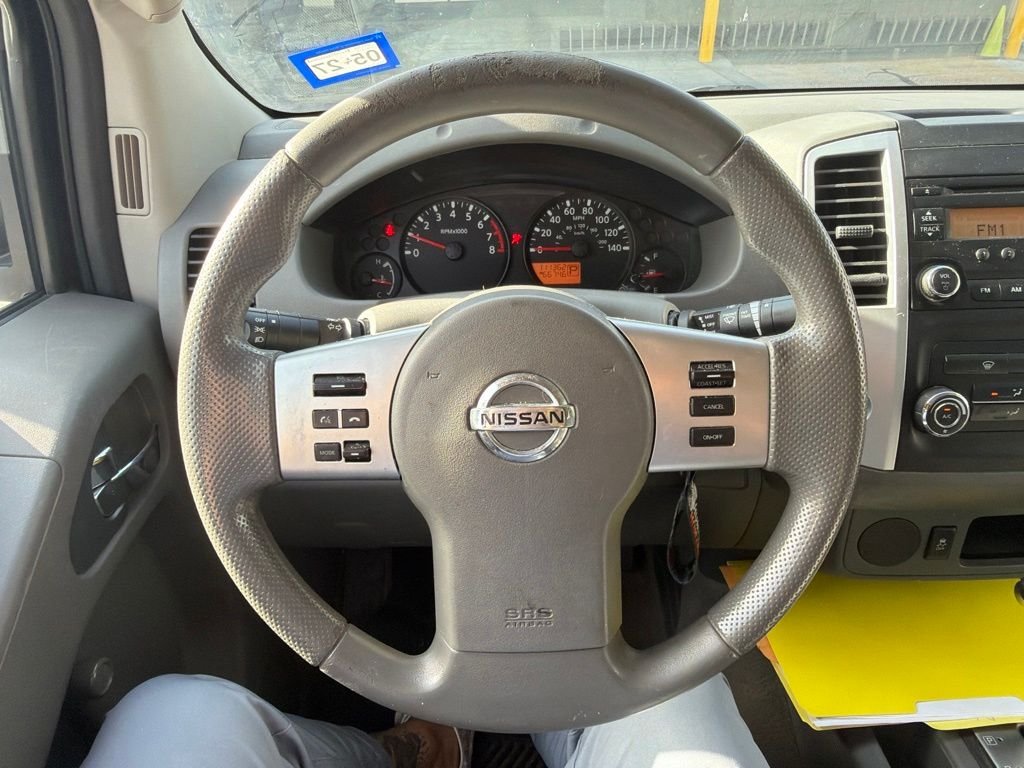 Used 2015 White Nissan S image 12