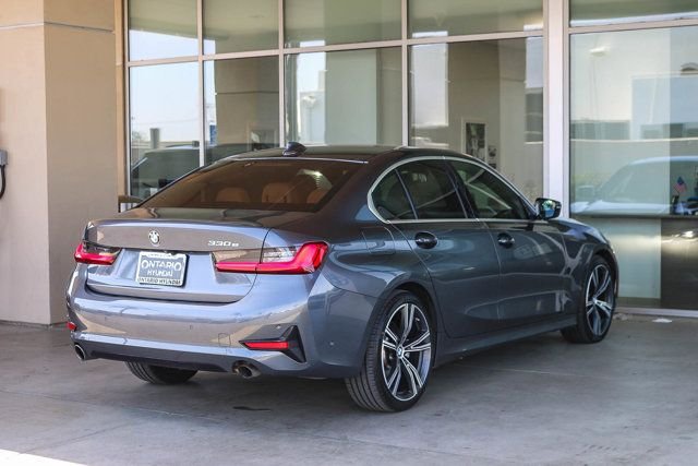 Used 2021 Gray BMW 330e iPerformance image 7