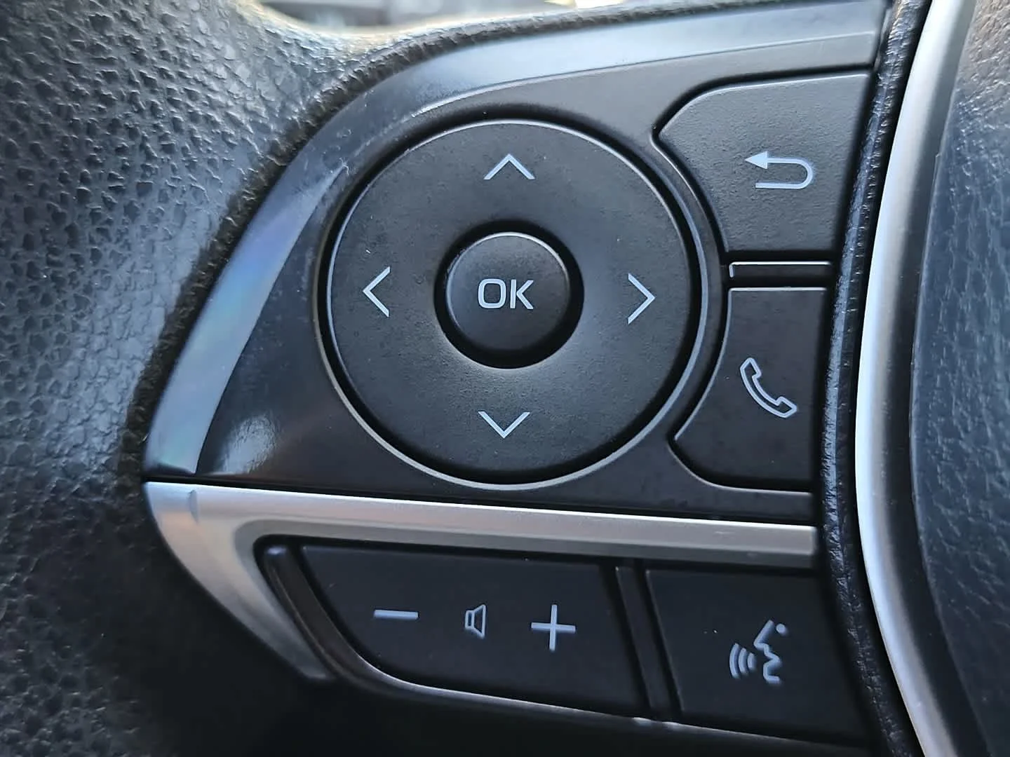 Used 2023 Reservoir Blue Toyota LE image 26