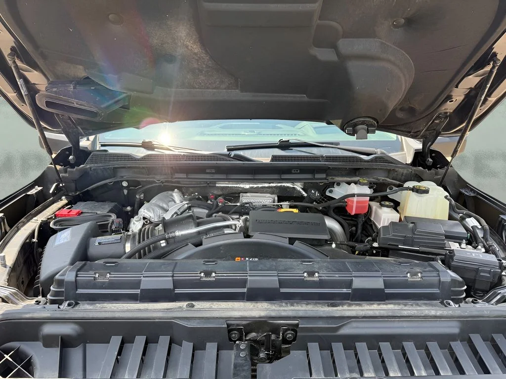 Used 2022 Black GMC Denali image 35