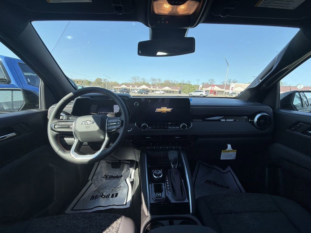 2026 Chevrolet Colorado Z71 - Photo 10