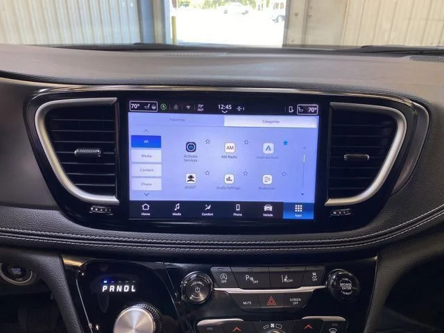 2026 Chrysler Pacifica Select - Photo 41