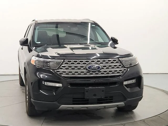 Used 2021 Black Ford Limited image 2