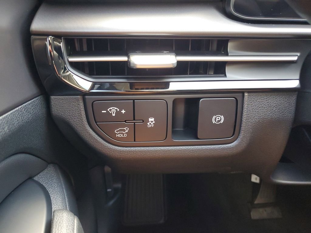 2026 Kia Sportage EX - Photo 30