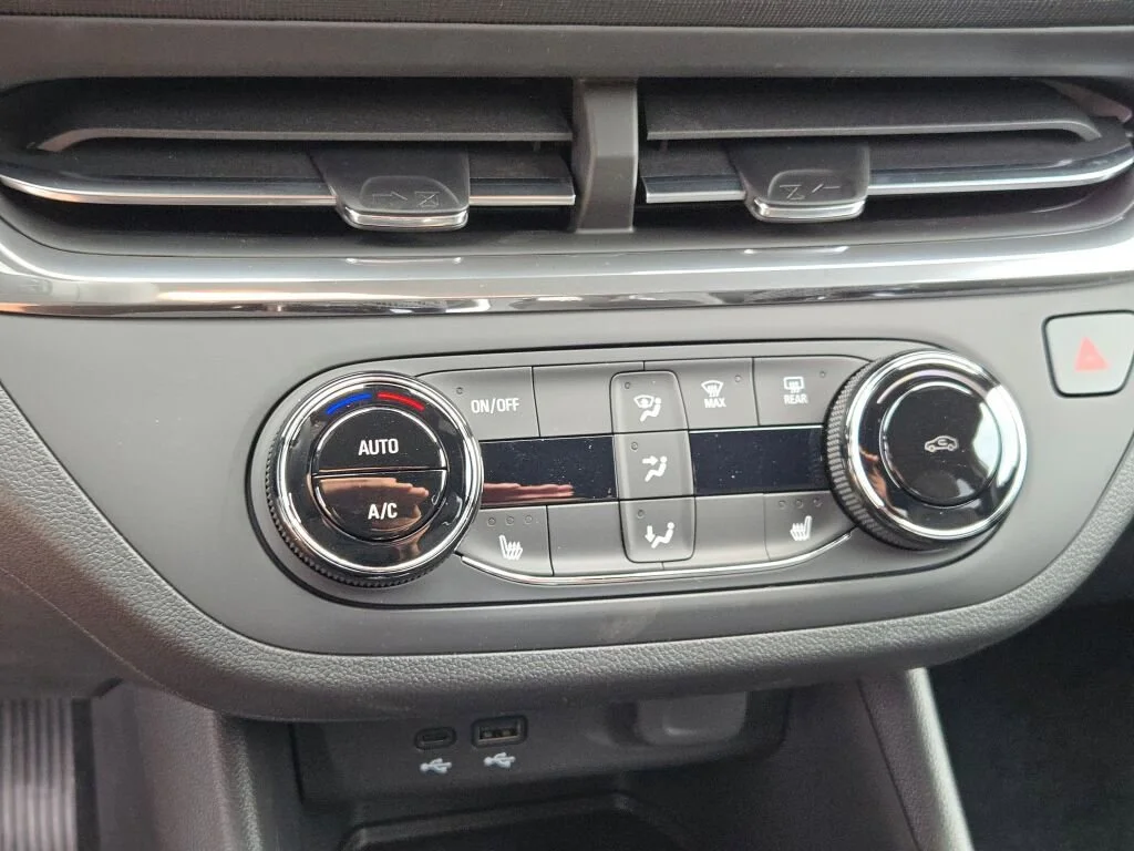 2026 Buick Envista Preferred - Photo 25