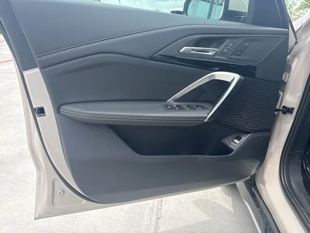 New 2026 Dune Grey Metallic BMW xDrive28i image 12