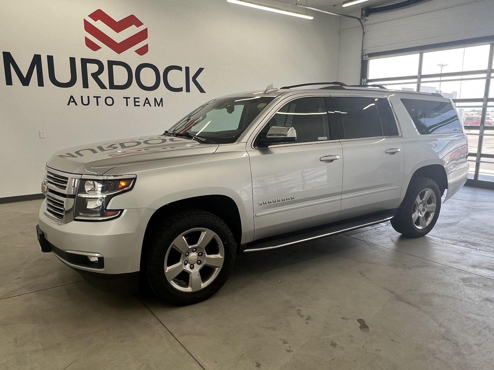 2020 Chevrolet Suburban 4WD 1500 Premier's photo