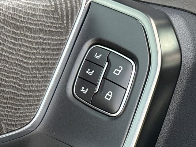 Used 2024 White Ford Platinum image 21