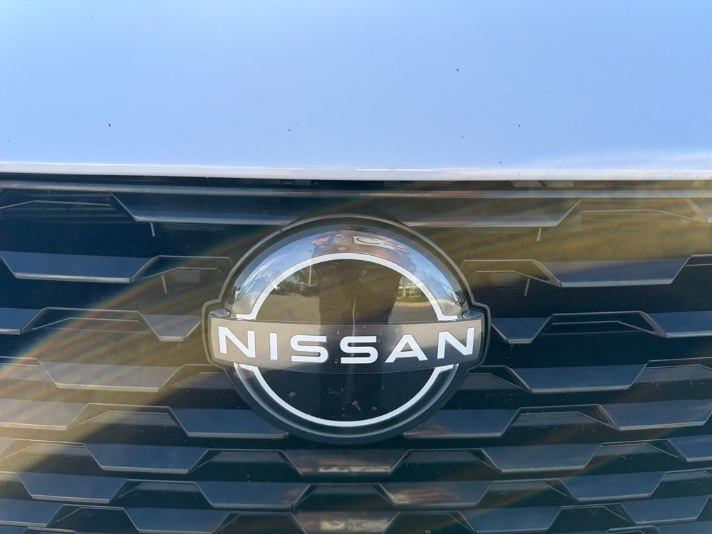 Used 2023 Gray Nissan 2.5 SR image 9