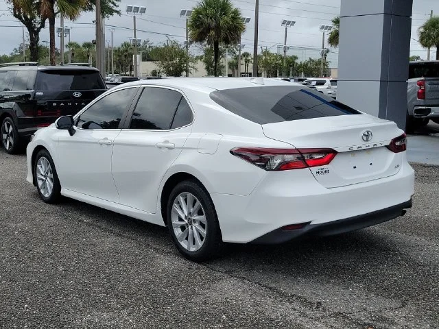 Used 2023 White Toyota LE image 3