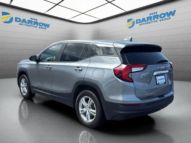 Used 2023 Silver GMC SLE image 3