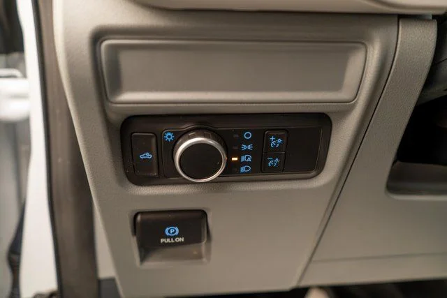 2022 Ford F-150 XL - Photo 17