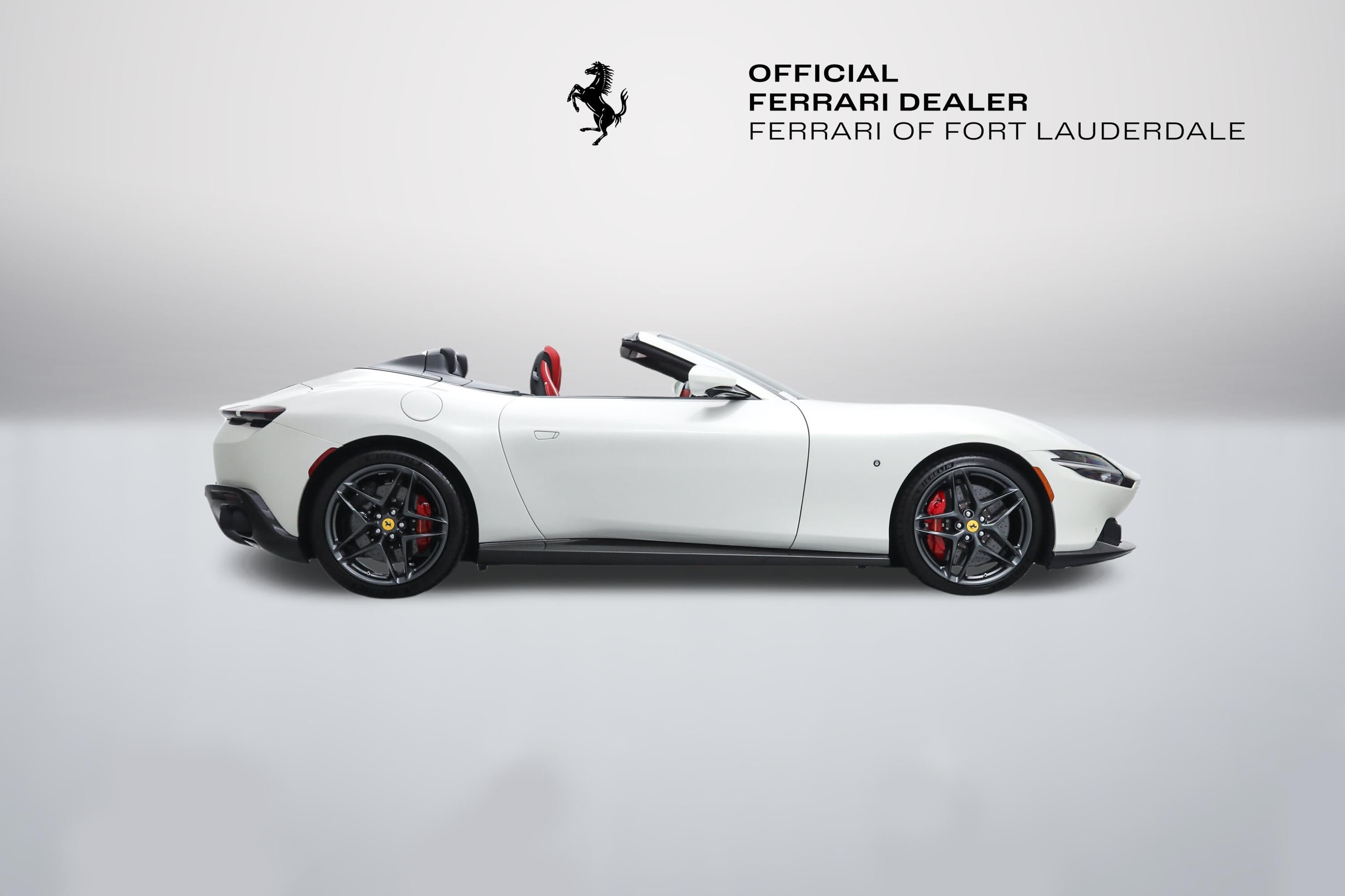 Certified Used 2025 Bianco Italia Ferrari  image 10