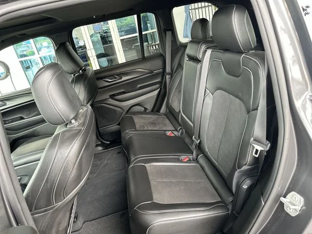 Used 2024 Gray Jeep Altitude X image 22