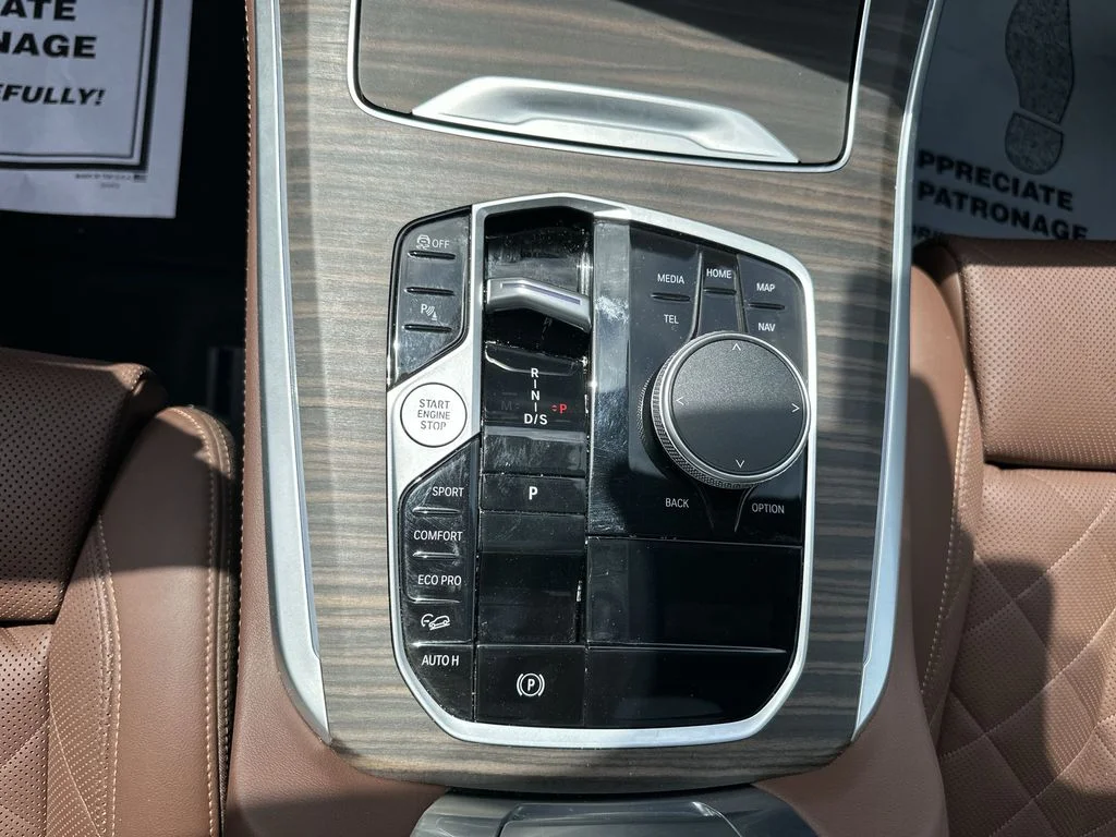 Used 2025 Blue BMW xDrive40i image 26