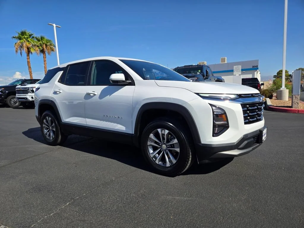 Used 2026 Summit White Chevrolet LT image 1