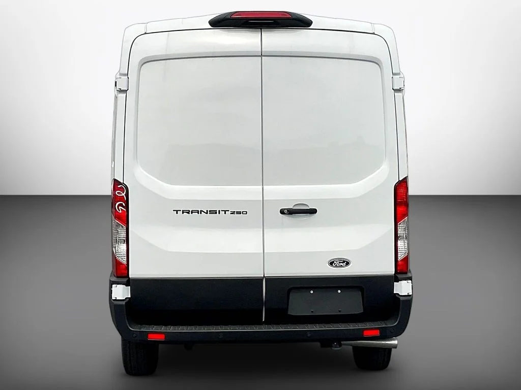 New 2026 Oxford White Ford Cargo Van image 4
