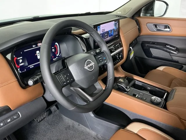 New 2026 Green Nissan Platinum image 12