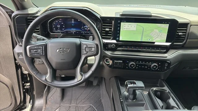 Used 2025 Black Chevrolet ZR2 image 10