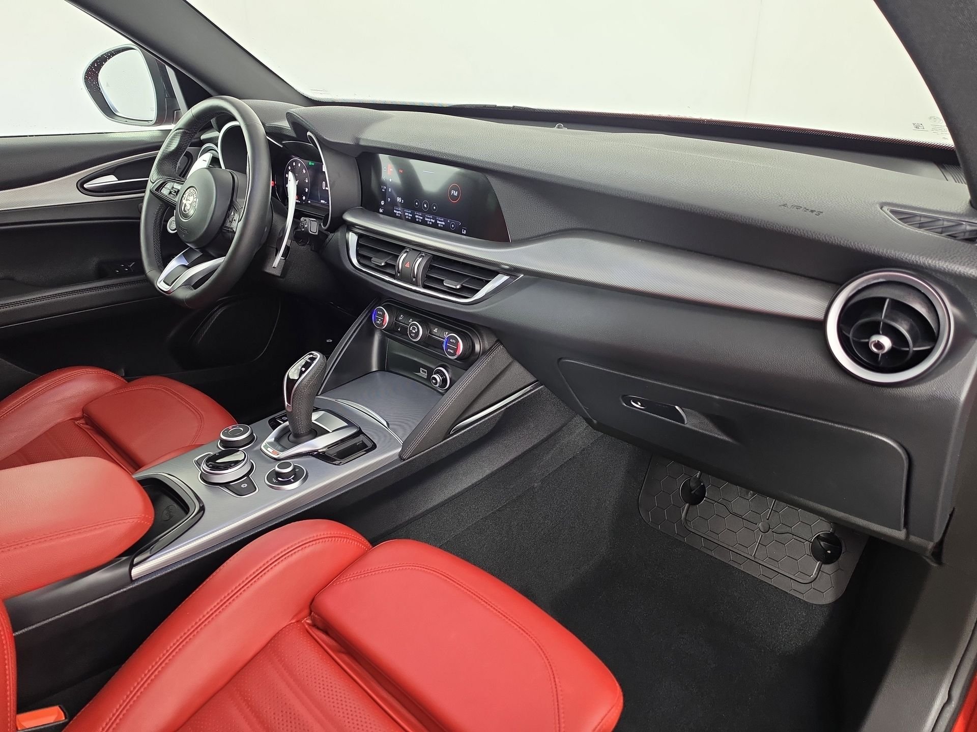 Used 2024 Red Alfa Romeo Veloce image 45