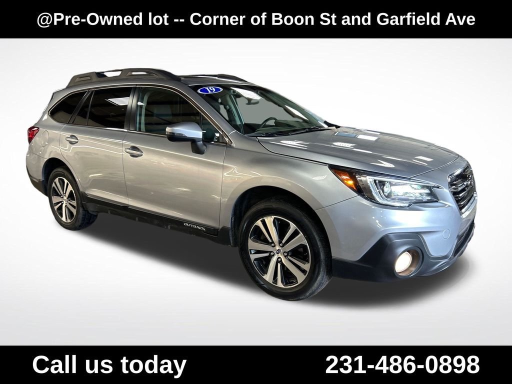 Used 2019 Silver Subaru 2.5i image 7