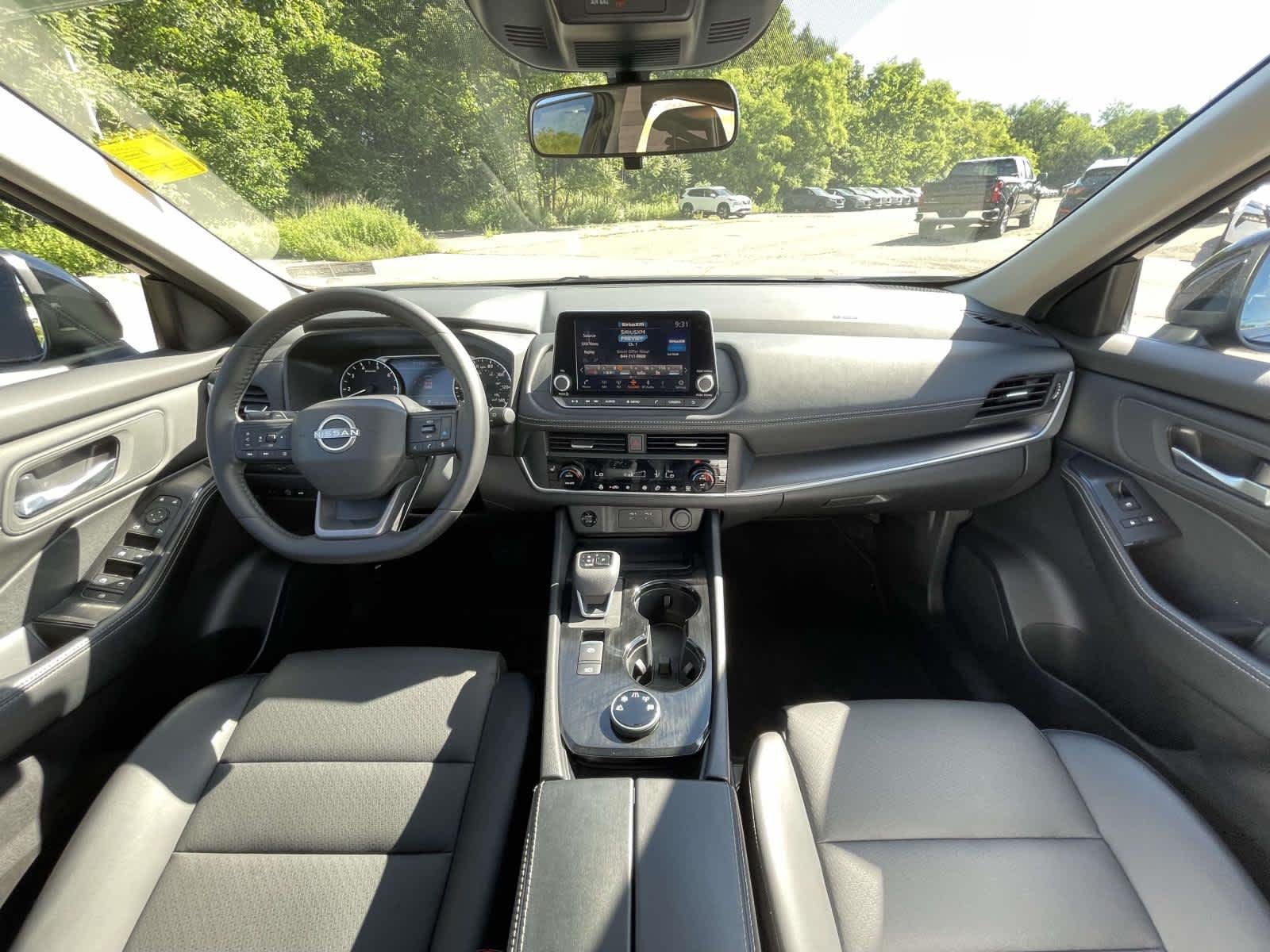 Certified Used 2025 Super Black Nissan SV image 25