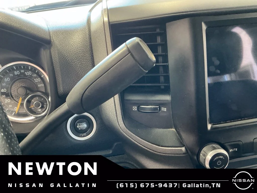 Used 2020 Crystal Metallic Ram Tradesman image 19