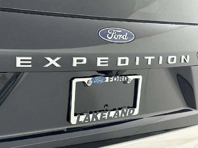 New 2026 White Ford Platinum image 27