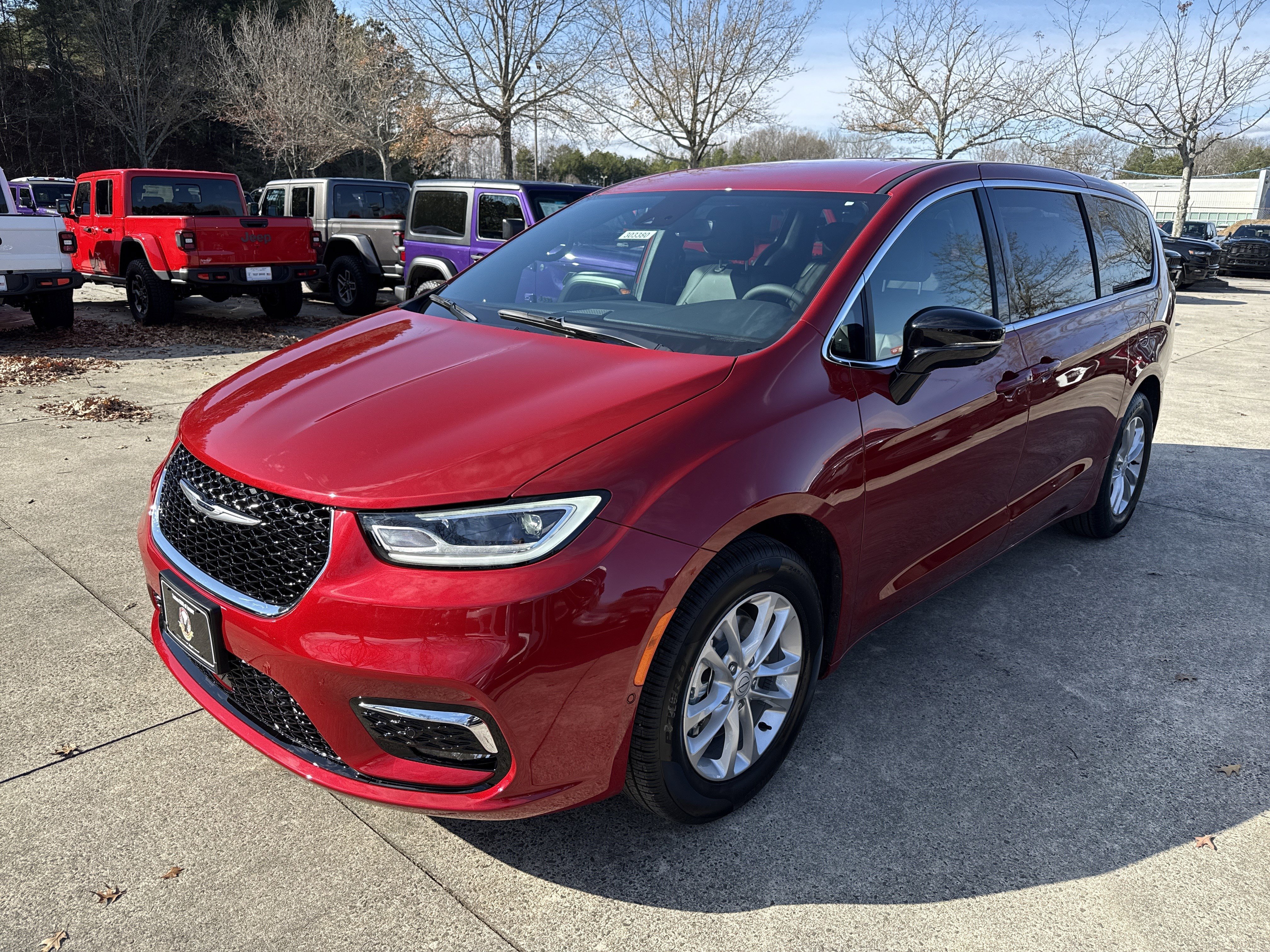 New 2026 Red Hot Pearlcoat Chrysler Select image 3