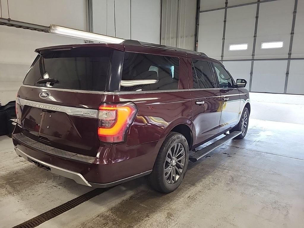 Used 2021 Red Ford Limited image 3