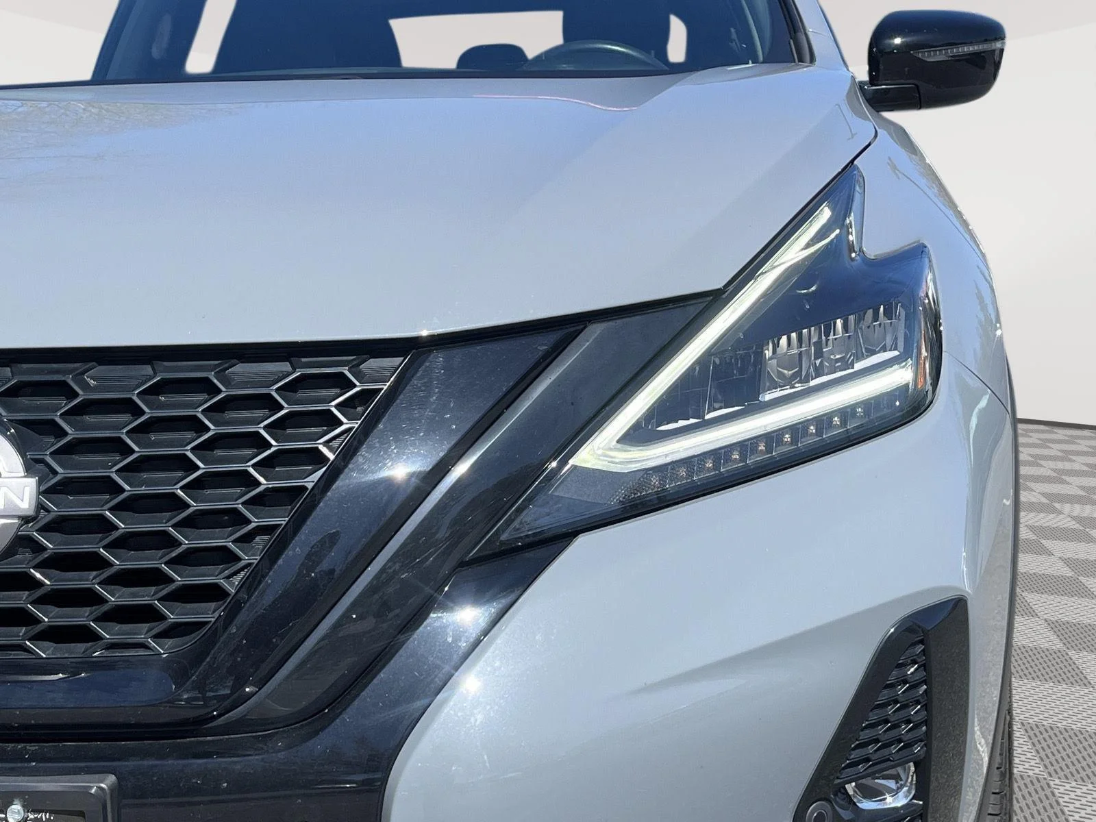 Used 2024 Boulder Gray Pearl Nissan SV image 10